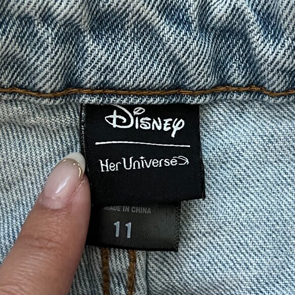 Her Universe Disney Minnie Mouse Y2K Mom Shorts Size 11 - Picture 3 of 6